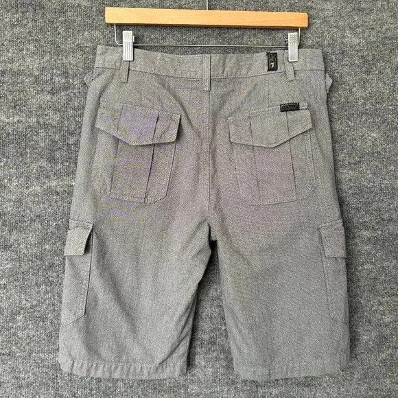 7 For All Mankind Shorts Mens 30 Grey Cargo Classic Fit Casual Preppy Summer - Picture 2 of 14